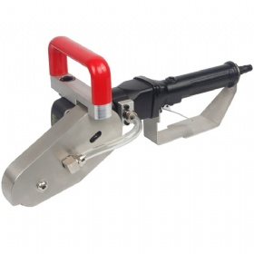 Pneumatic manual handheld carton box material remover