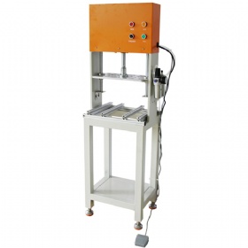 Automatic Inner Hole Paper Carton Waste Cutting Stripper